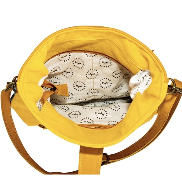 NWT Myra Leather Shoulder Bag - Picture 4 of 4